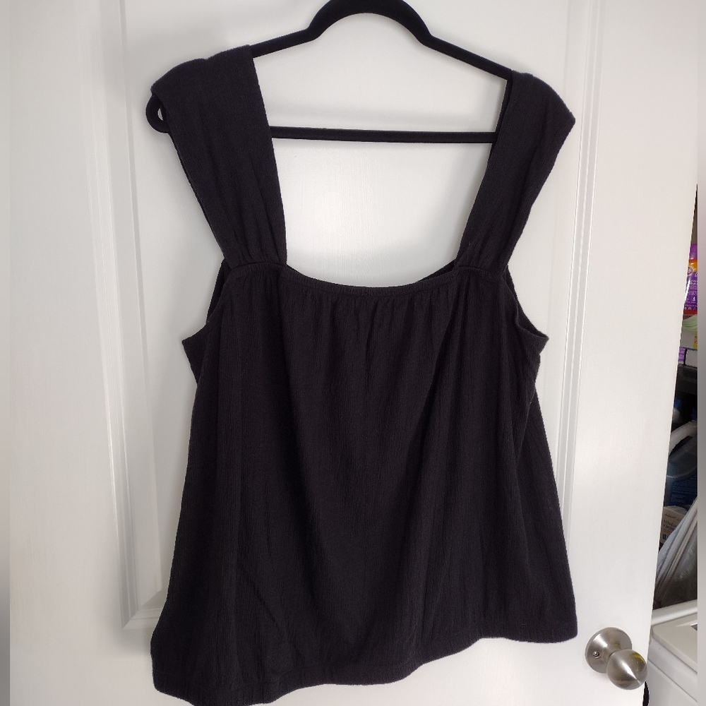 Lane Bryant Black Tank Top Faux Button Up Front Wide Straps  22/24 NWT - Picture 2 of 6